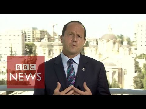 Jerusalem mayor Nir Barkat defends call to carry guns - BBC News